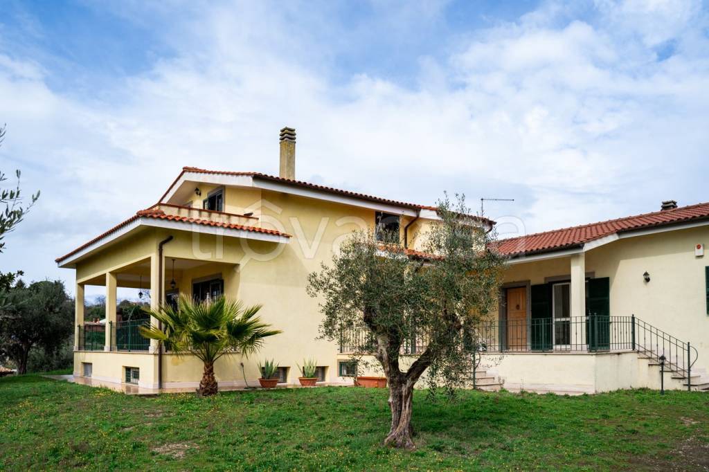 appartamento in vendita a Formello