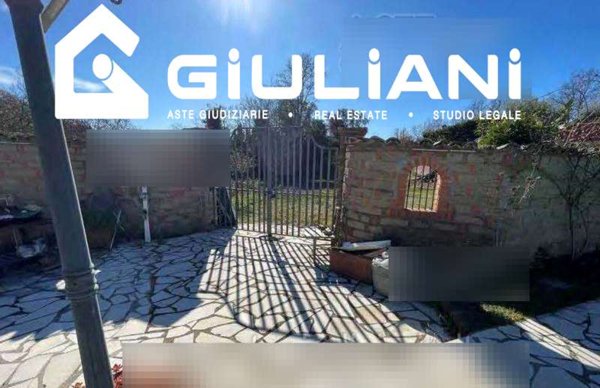 casa indipendente in vendita a Formello