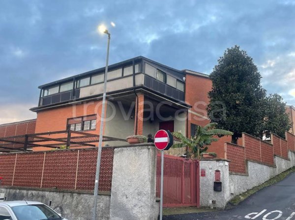casa indipendente in vendita a Formello