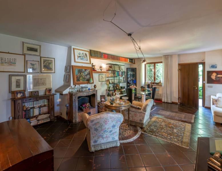casa indipendente in vendita a Formello
