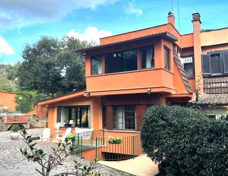 villa in vendita a Formello