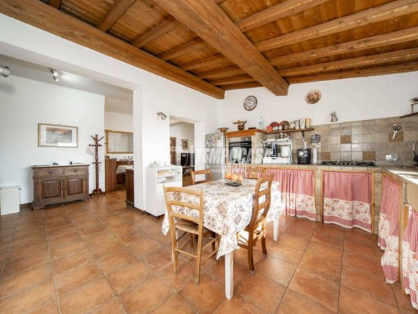 appartamento in vendita a Formello