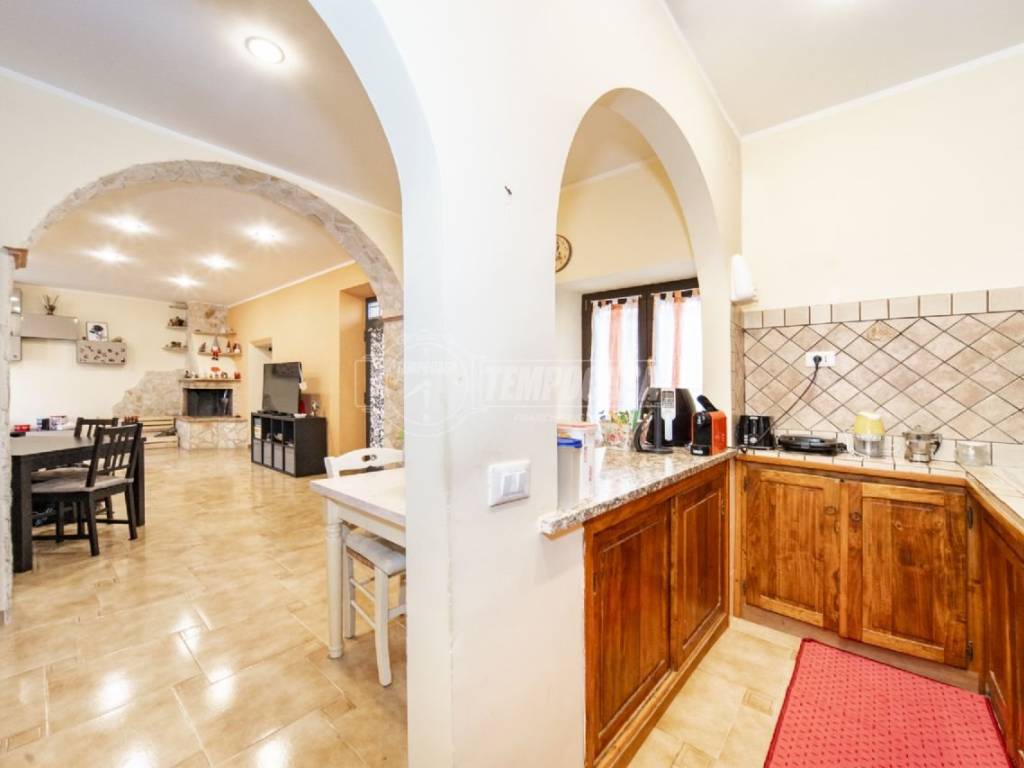 appartamento in vendita a Formello