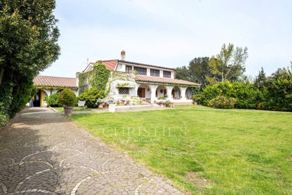 casa indipendente in vendita a Formello
