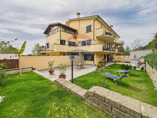 appartamento in vendita a Formello