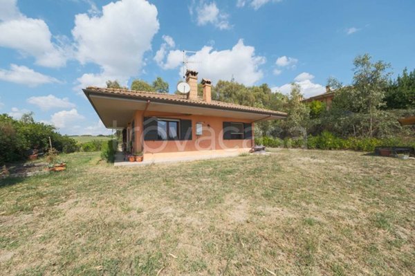 casa indipendente in vendita a Formello