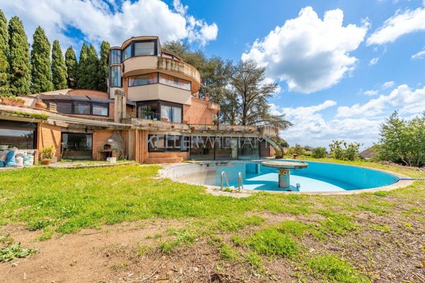 casa indipendente in vendita a Formello