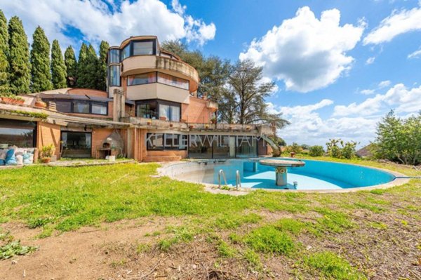 casa indipendente in vendita a Formello