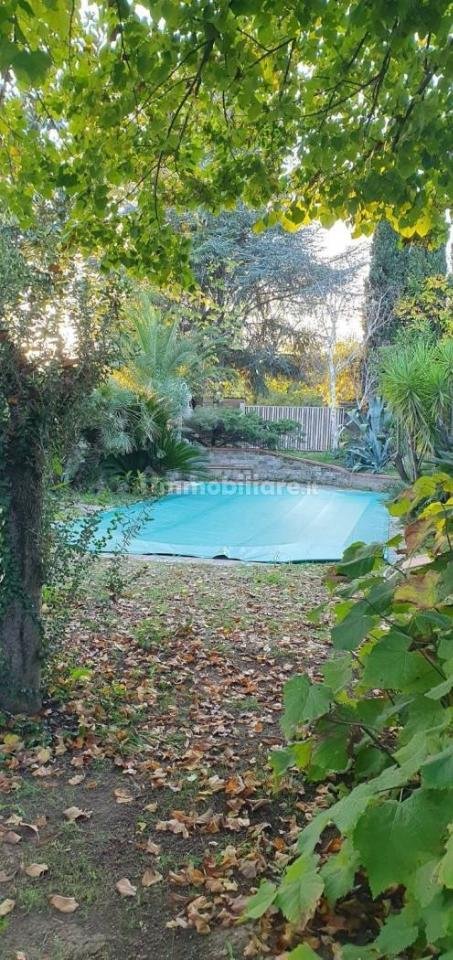 casa indipendente in vendita a Formello in zona Le Rughe