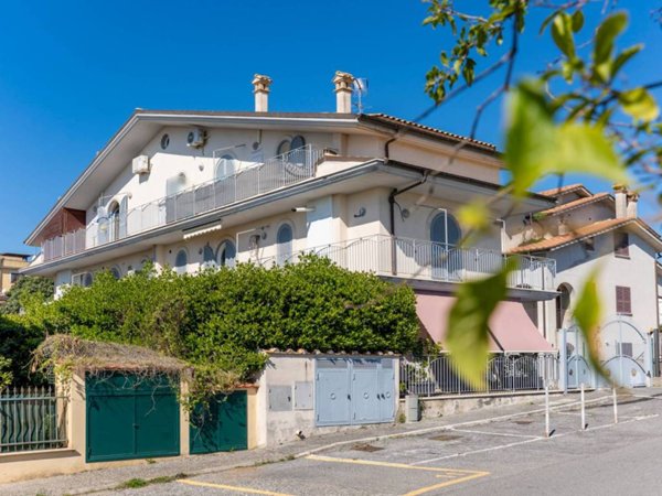 appartamento in vendita a Formello