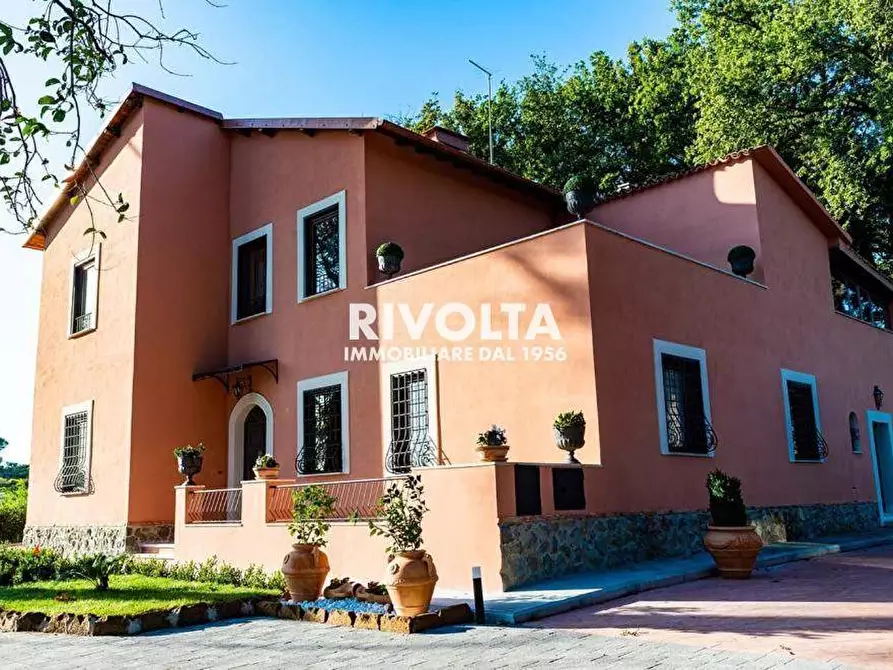 casa indipendente in vendita a Formello