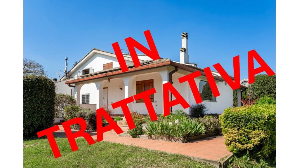 casa indipendente in vendita a Formello