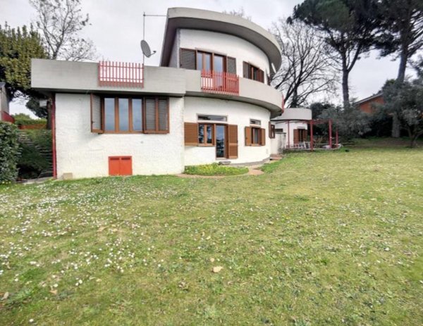 casa indipendente in vendita a Formello in zona Le Rughe