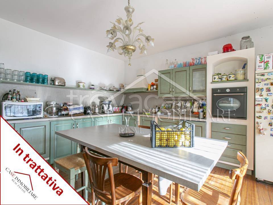 casa indipendente in vendita a Formello