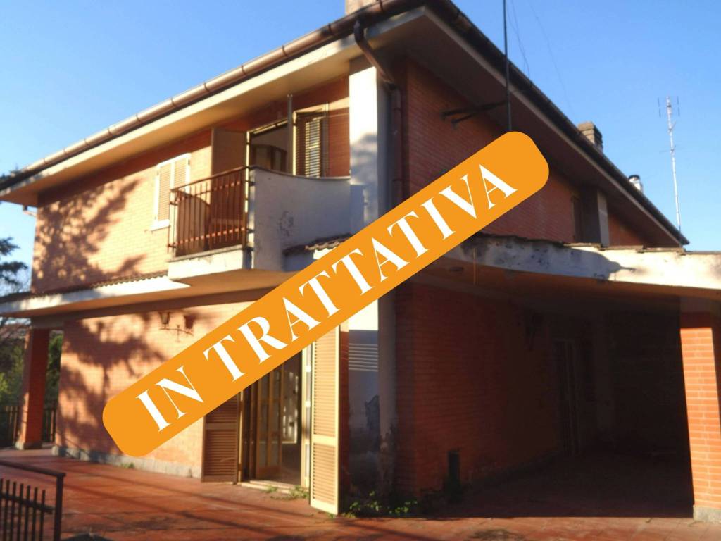 casa indipendente in vendita a Formello in zona Le Rughe