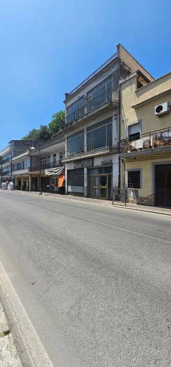intera palazzina in vendita a Formello