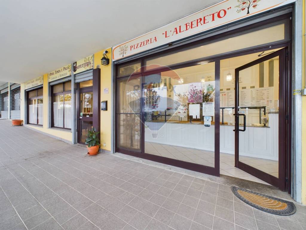 negozio in vendita a Formello