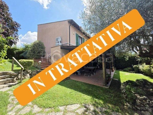 casa indipendente in vendita a Formello in zona Le Rughe