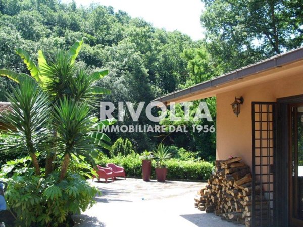 casa indipendente in vendita a Formello