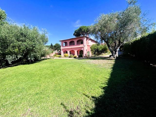 casa indipendente in vendita a Formello in zona Le Rughe