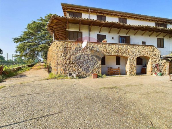 casa indipendente in vendita a Formello