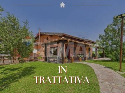 casa indipendente in vendita a Formello