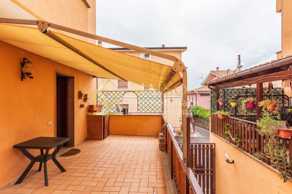 casa indipendente in vendita a Formello