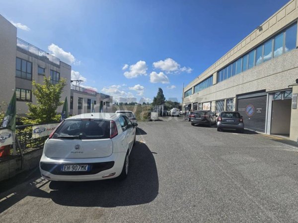 negozio in vendita a Formello