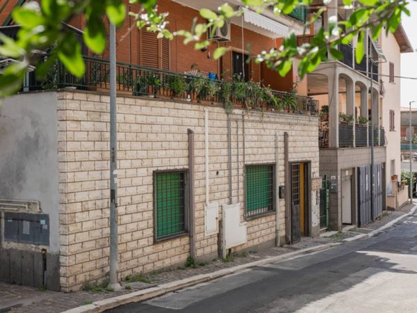 appartamento in vendita a Formello