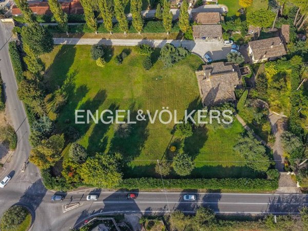 casa indipendente in vendita a Formello