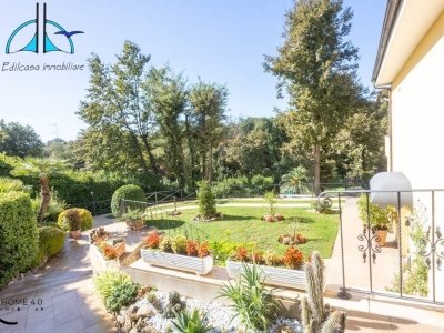 casa indipendente in vendita a Formello