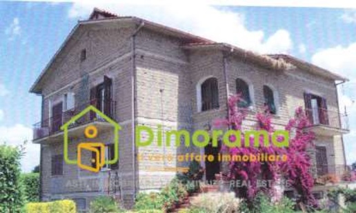 casa indipendente in vendita a Formello