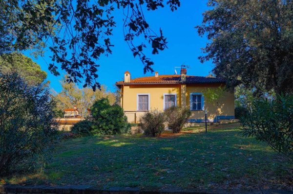 casa indipendente in vendita a Formello