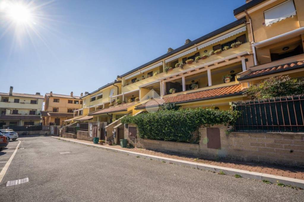 appartamento in vendita a Formello