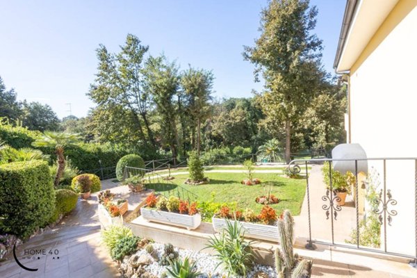 casa indipendente in vendita a Formello