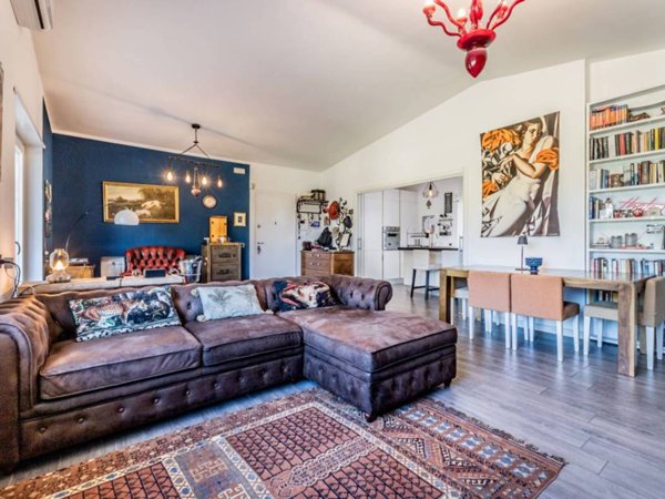 casa indipendente in vendita a Formello