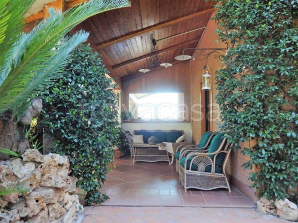 casa indipendente in vendita a Formello in zona Le Rughe