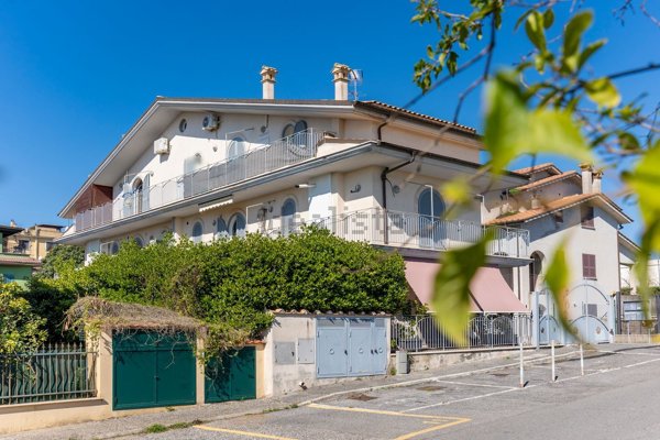 appartamento in vendita a Formello