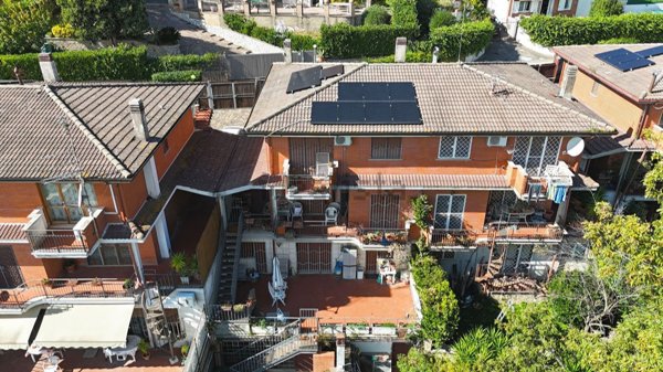 casa indipendente in vendita a Formello in zona Le Rughe