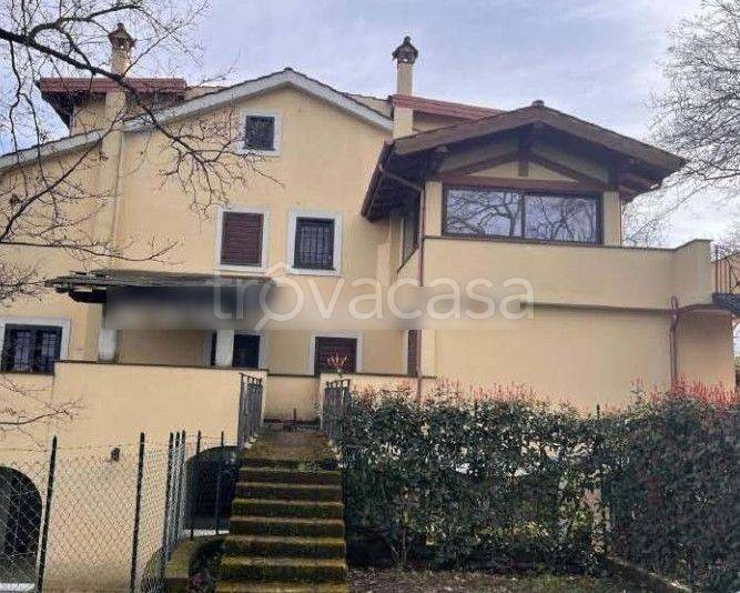 casa indipendente in vendita a Formello