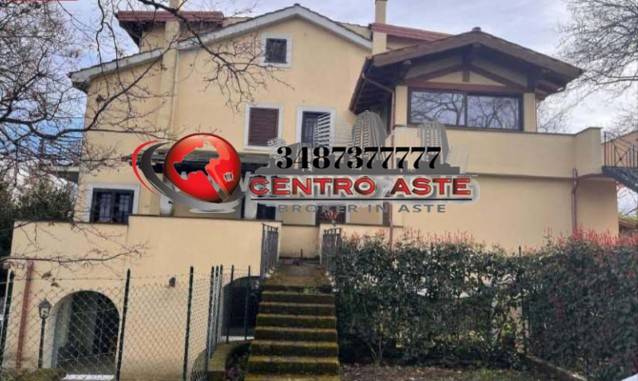 casa indipendente in vendita a Formello