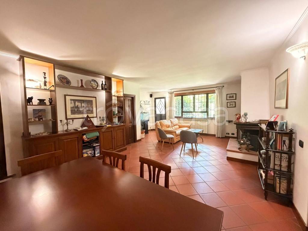 casa indipendente in vendita a Formello in zona Le Rughe