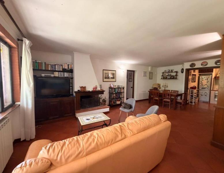 casa indipendente in vendita a Formello in zona Le Rughe