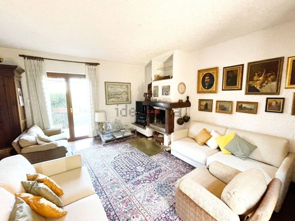 casa indipendente in vendita a Formello