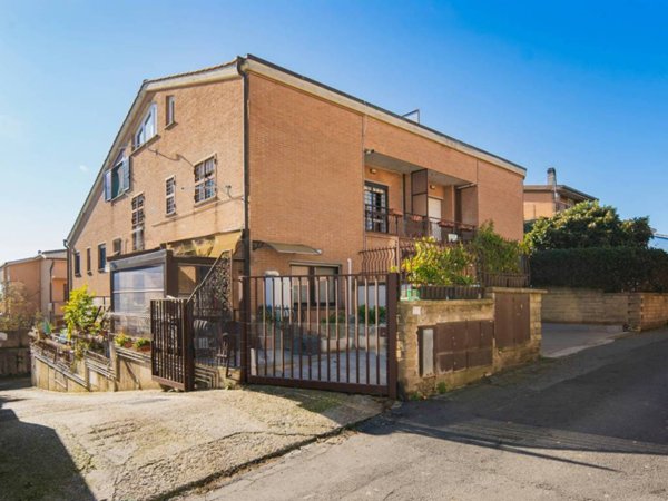 appartamento in vendita a Formello