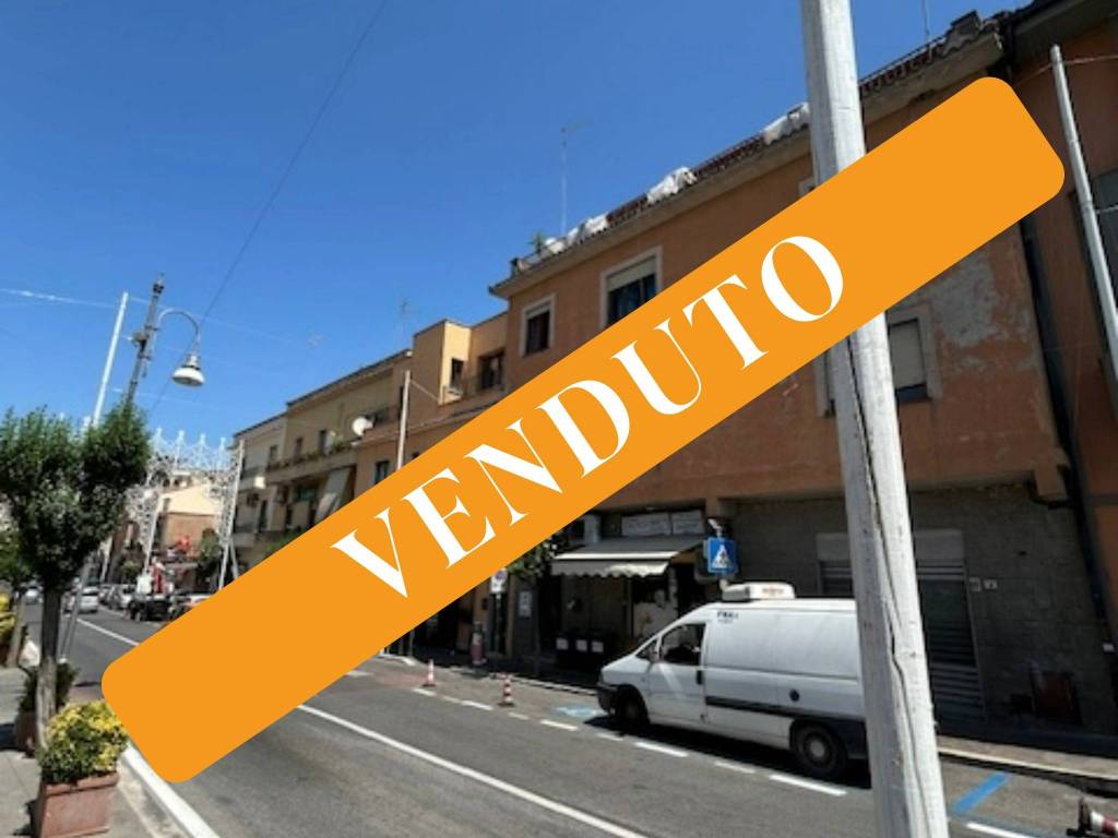 casa indipendente in vendita a Formello