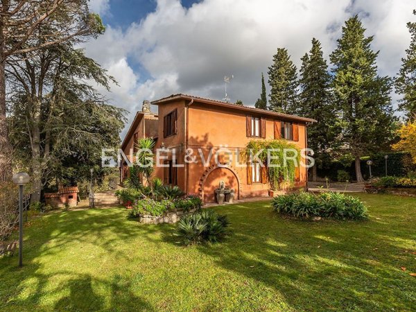 casa indipendente in vendita a Formello