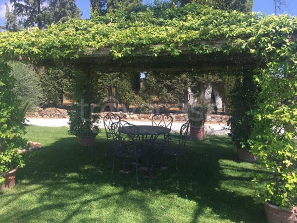 casa indipendente in vendita a Formello