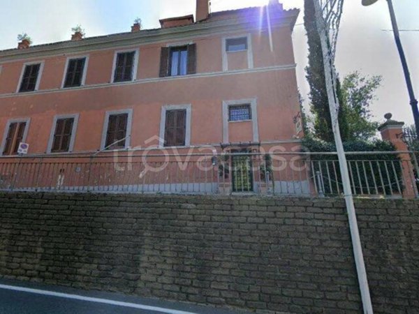 negozio in vendita a Formello