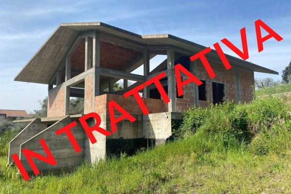 casa indipendente in vendita a Formello